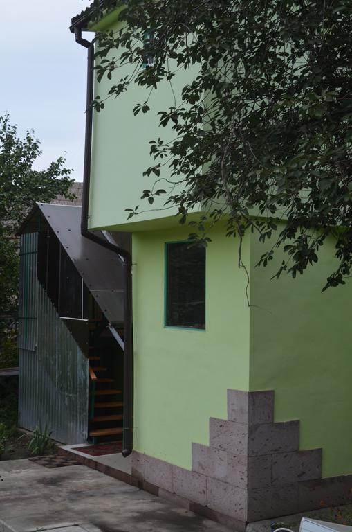 Cottages On Gdantsevskaya Street Krivoy Rog Εξωτερικό φωτογραφία